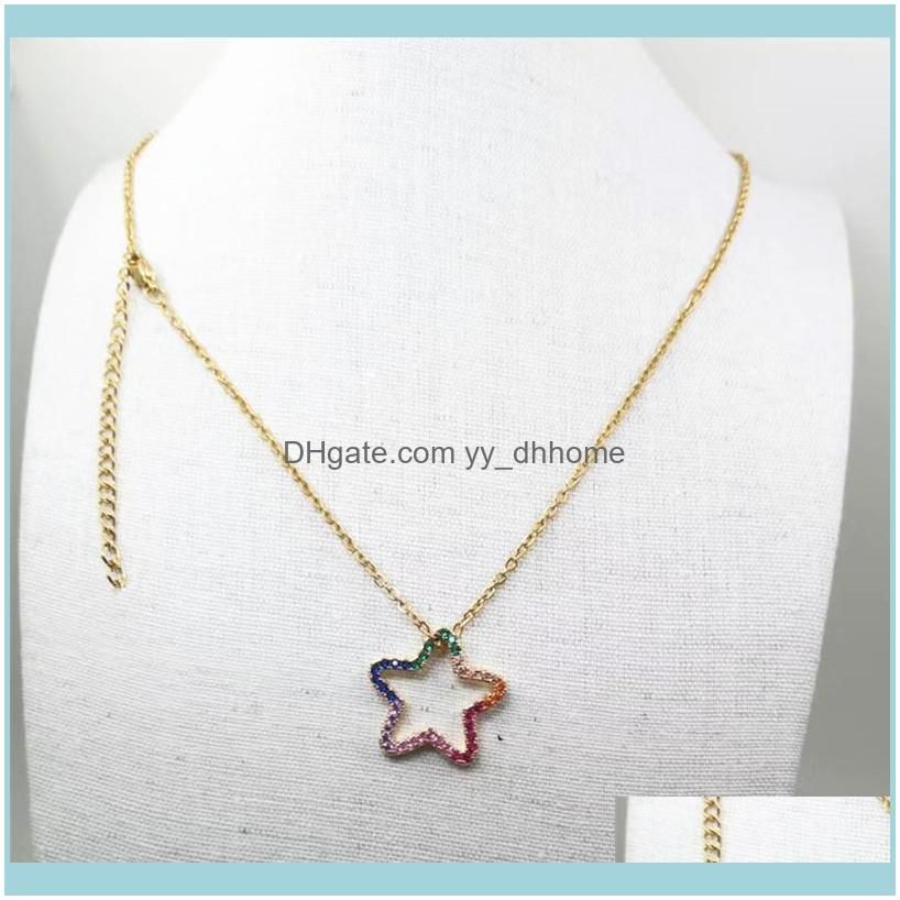 Gold Star Necklace