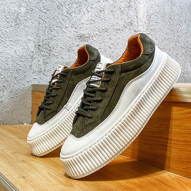 Modelos atemporais fazem sucesso na primavera/verão 2021-2022 – Élie –  Calçados e Acessórios Masculino