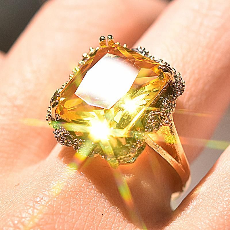 Deluxe Anillo De Piedra De Cristal Amarillo Femenino Clásico Deluxe Anillo De Piedra De Cristal Amarillo Femenino Clásico