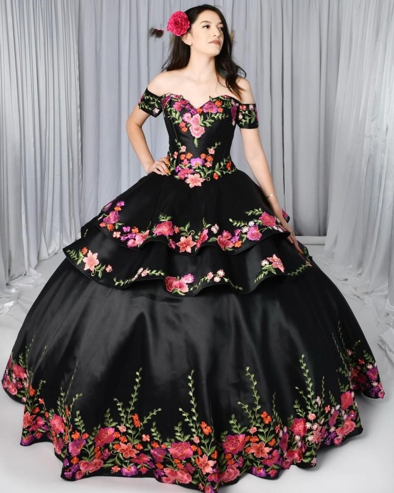 2022 Black Quinceañera Vestidos Charro Falda desmontable Dos piezas Floral Bordado del hombro Sweet 16 Vestido 2022 Black Quinceañera Vestidos Charro Falda desmontable Dos piezas Floral Bordado del hombro Sweet 16 Vestido