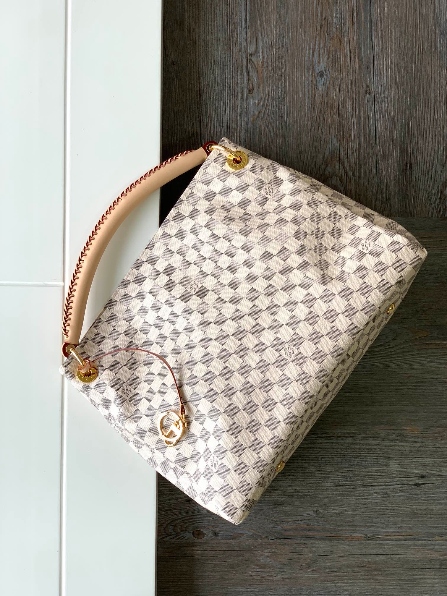 lv postman bolsa