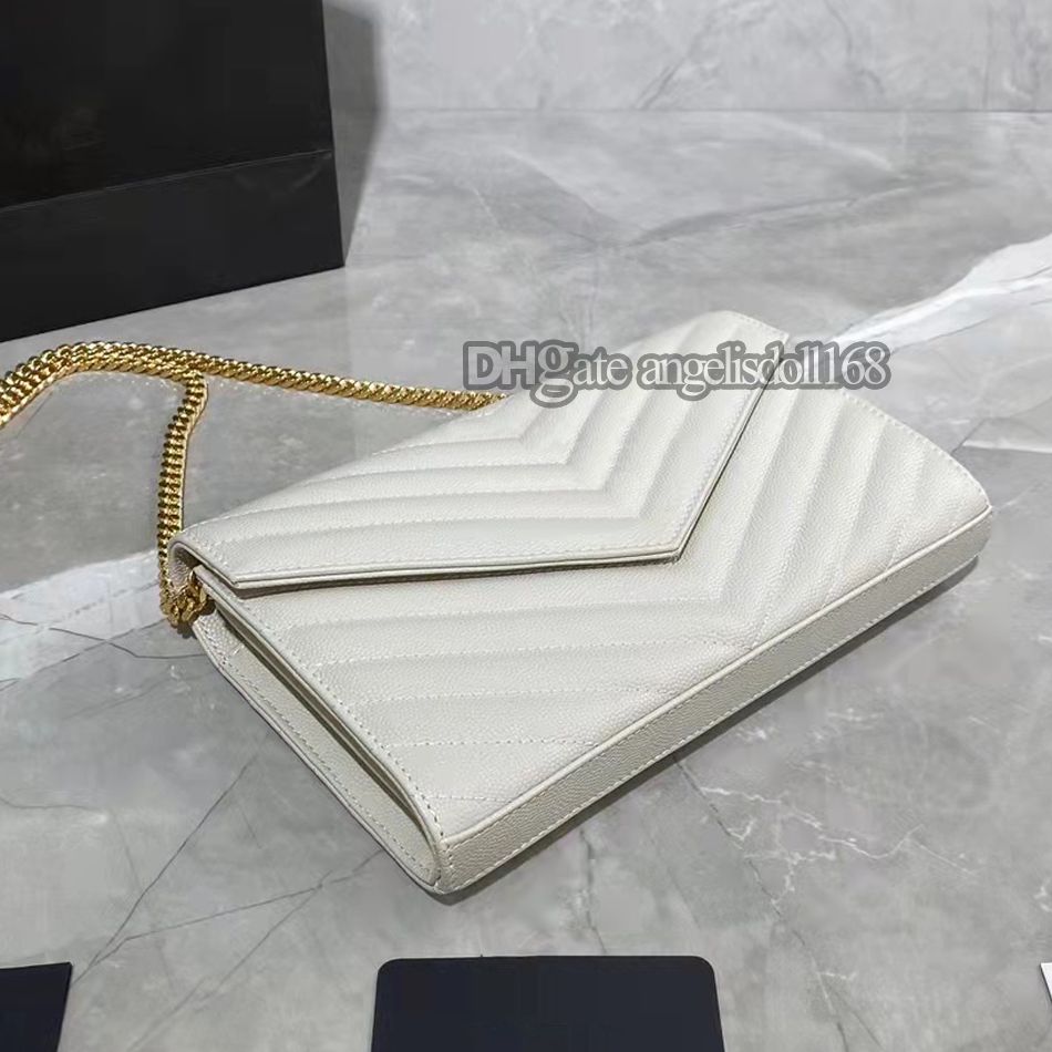 Witte chevron_gold chain