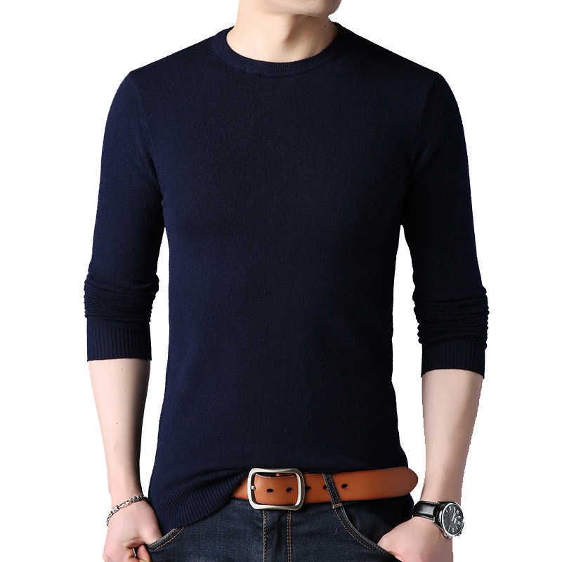 Sweter navy.