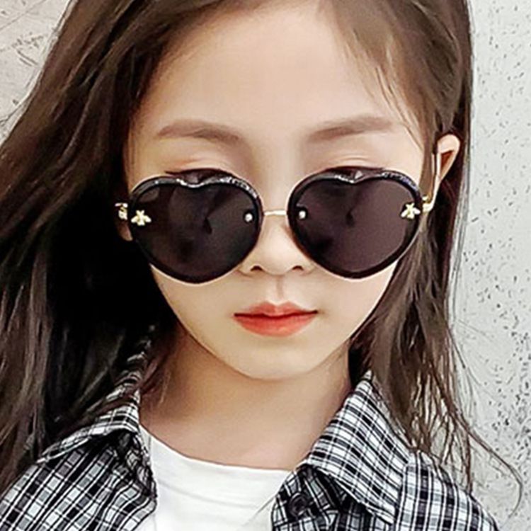Sunglasses Carino Cuore Forma Occhiali Estate Fashion Tonalità Bambini Accessorio 
