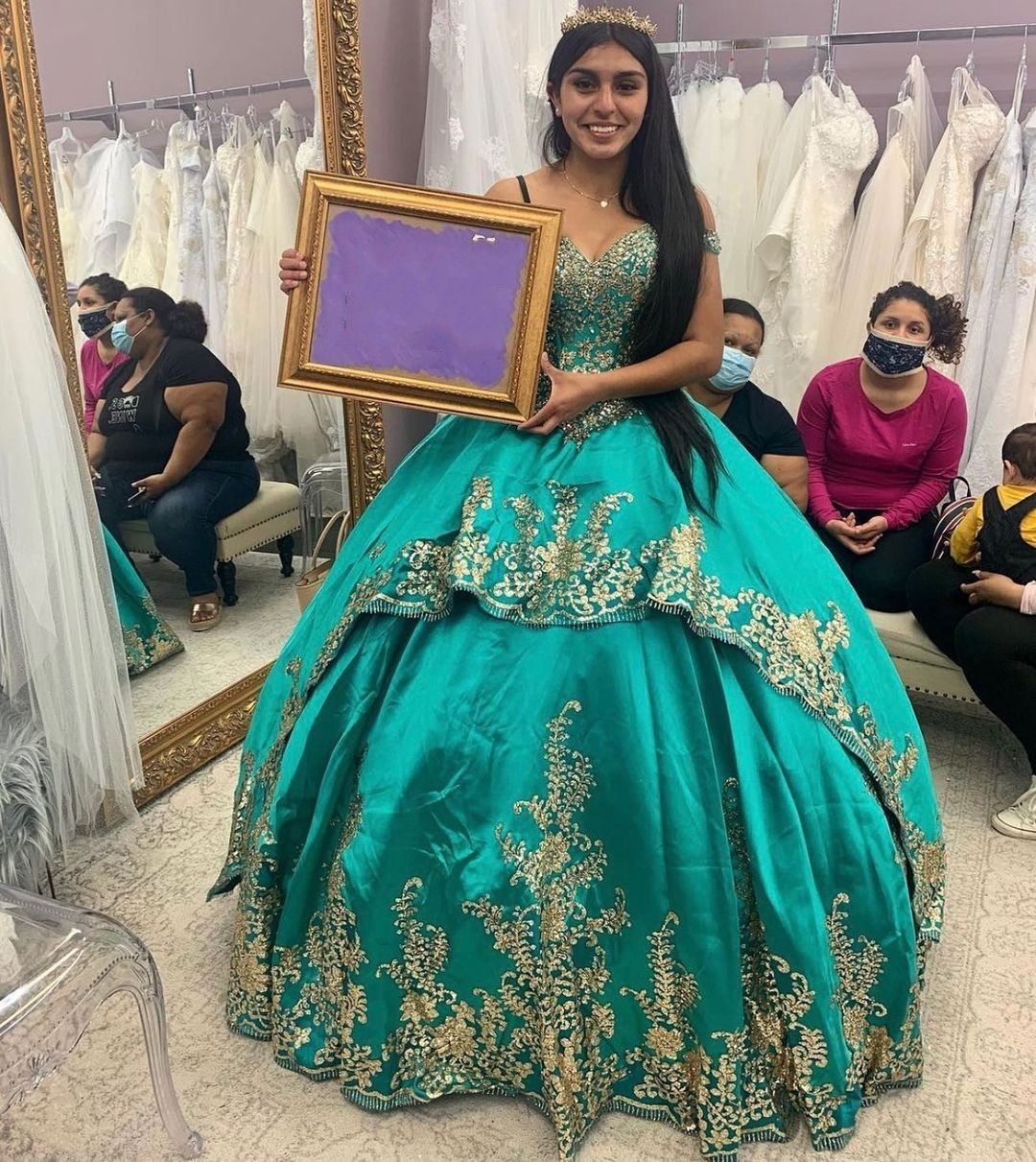 Compra Moderno Oro Bordado Encaje Aqua Azul Quinceañera Vestidos Fuera Del  Bola De Hombro Vestido Satinado Corsé Trasero Longitud Xv Vestigio De Dulce  15 Vestido De Enening Barato | Entrega Rápida Y