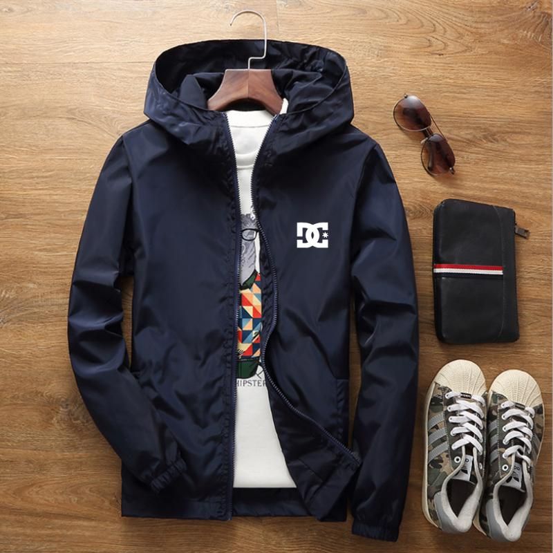 Compra Abrigos De Zanjas Para Hombres 2021 Primavera Otoño DC Marca Carta  Impresión Impresión Mujer Protección Solar Ropa Moda Trend Pareja Pareja  Chaqueta Barato | Entrega Rápida Y Calidad | Es.Dhgate