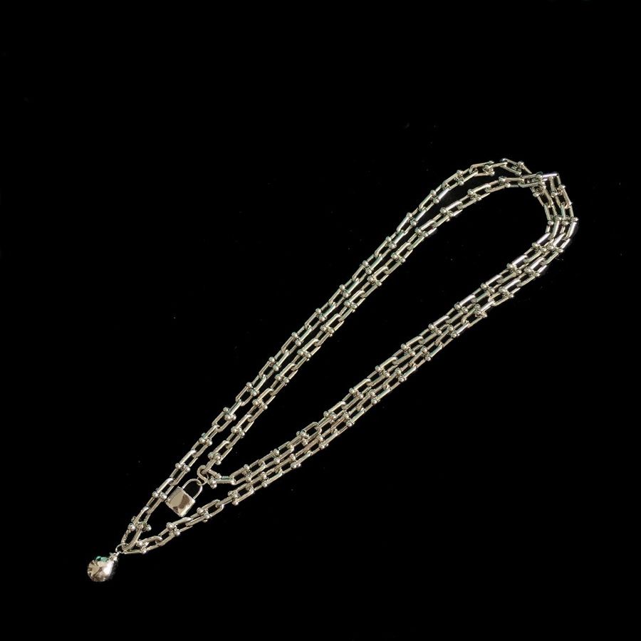 White gold/Long Necklace