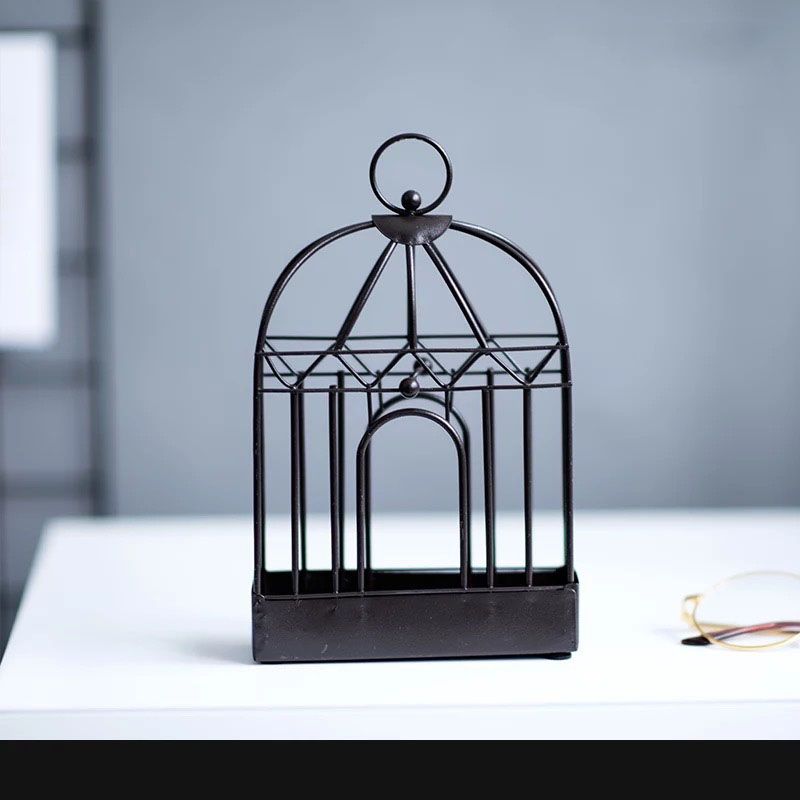 Cage d'oiseau noir