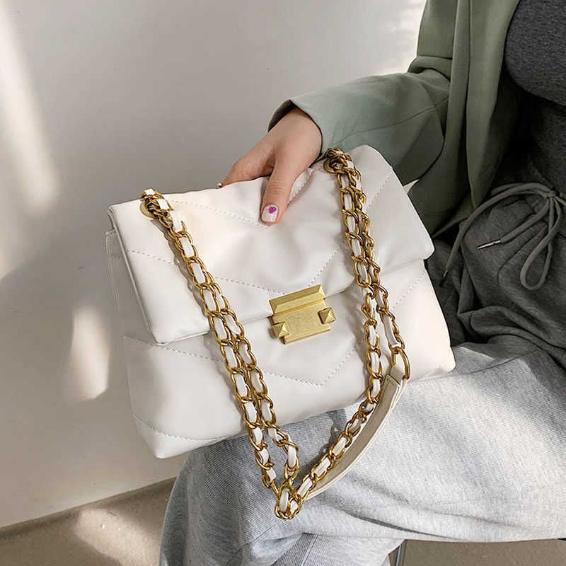 strathberry bolsa meghan markle