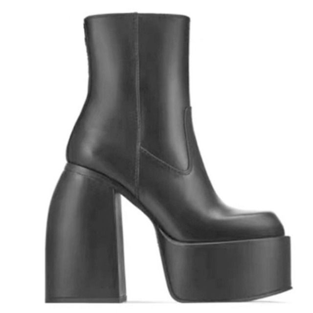 Bottes courtes noires