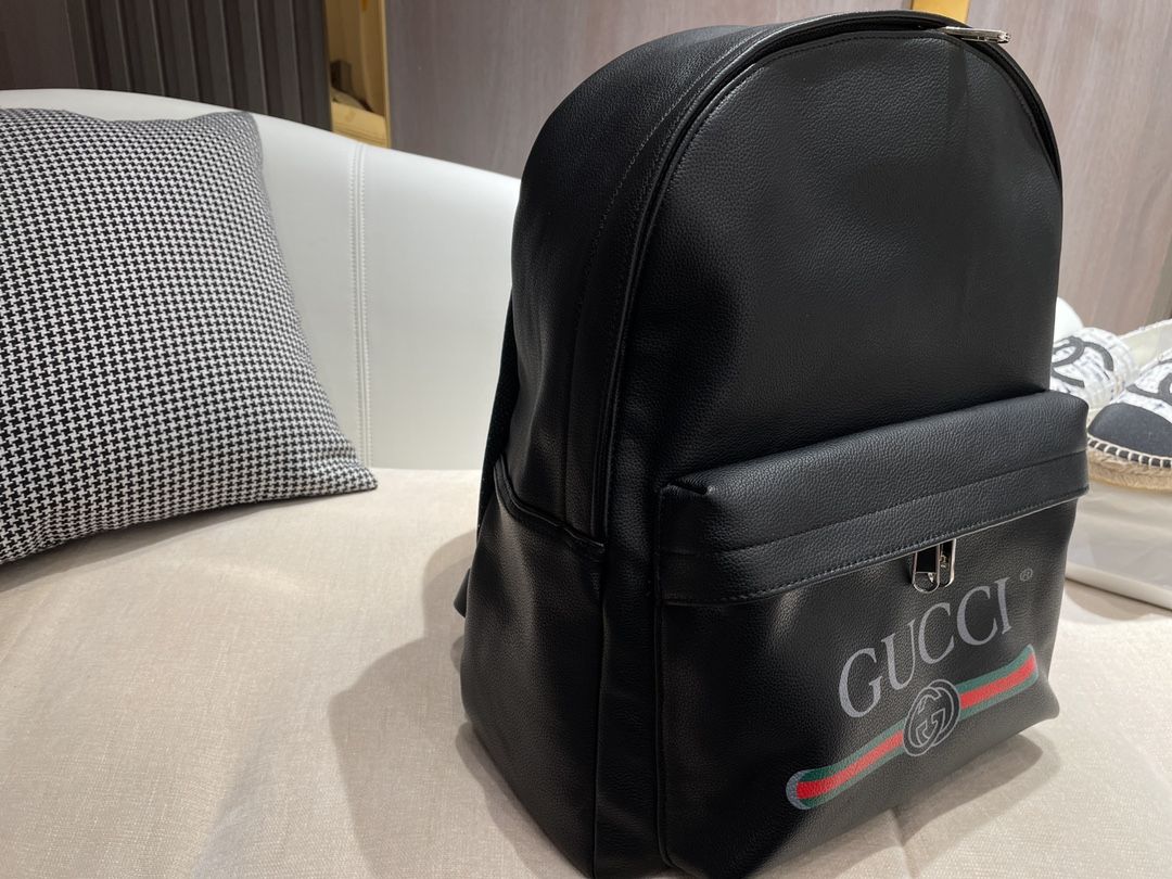 gucci pillow backpack