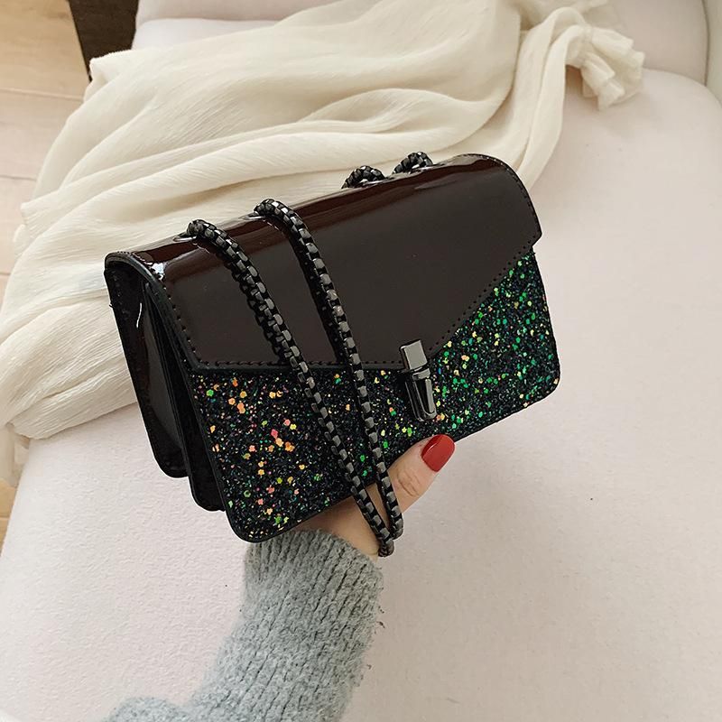prada large padded nylon shoulder bolsa
