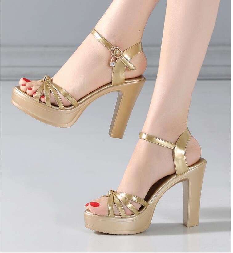 summer high heel sandals