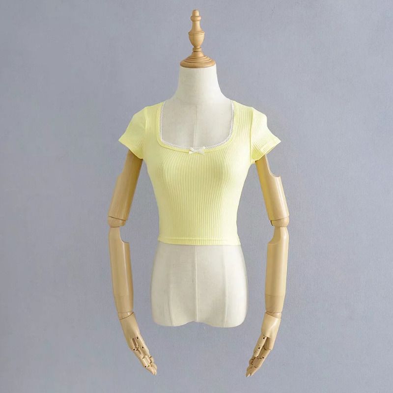 T-shirt jaune