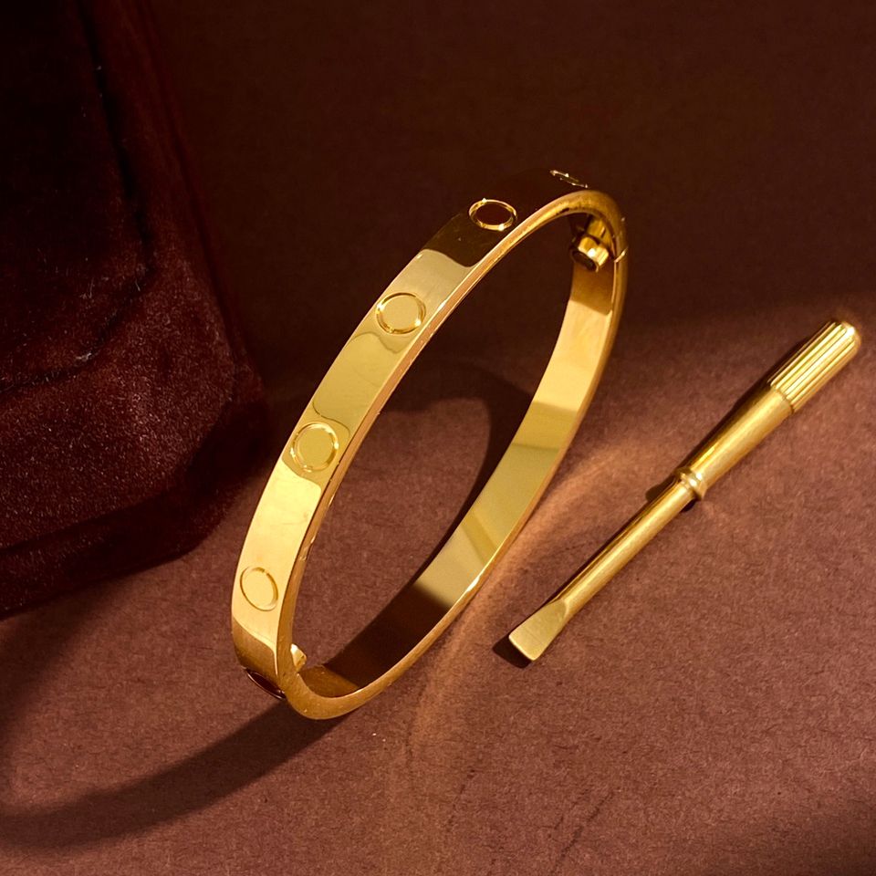 Wide Bracelet Gold -17