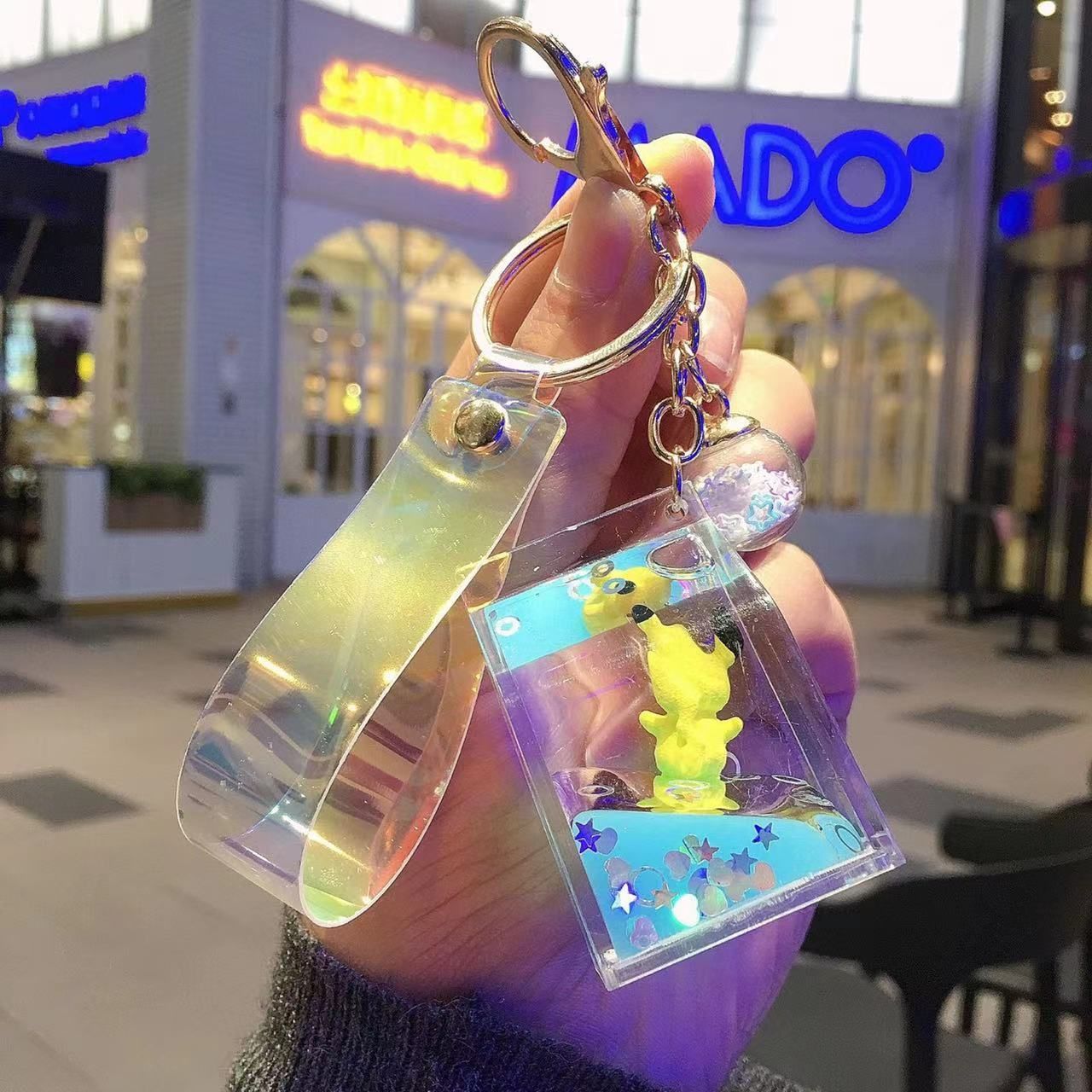 Keychains Starfish quicksand oil milk tea cup Acrylic liquid pendant  drifting bottle schoolbag small gift key chains bulk