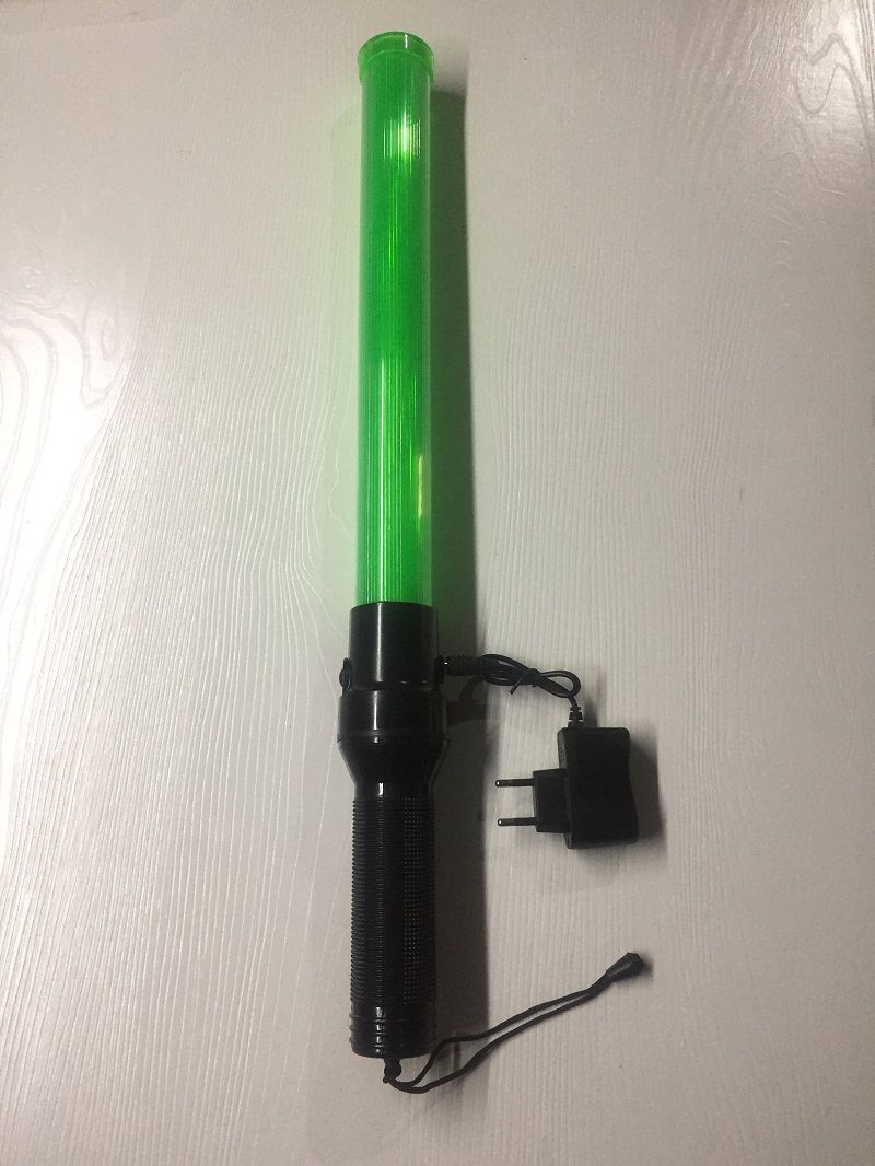 54 cm Ładowarka EU Green