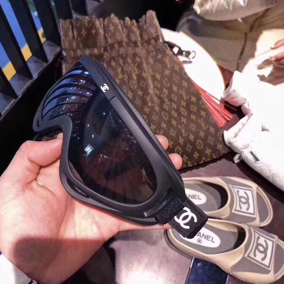 Channel Sand-proof Goggles