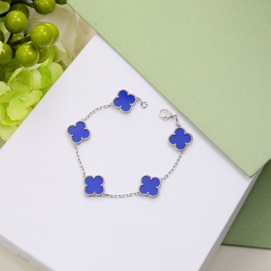 Blauw zilver