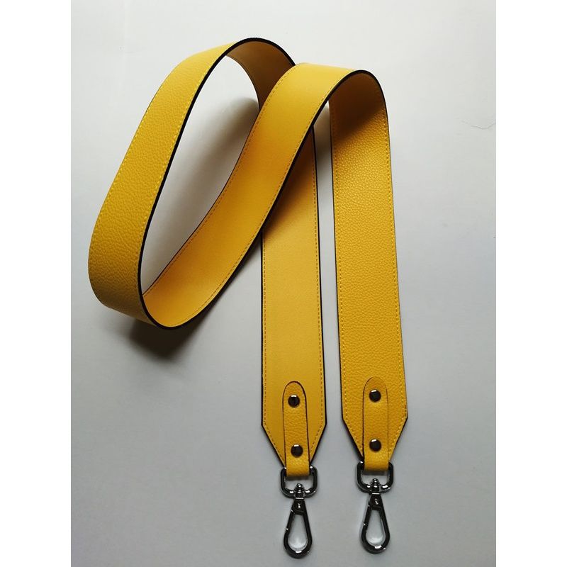 yellow-silver buckle