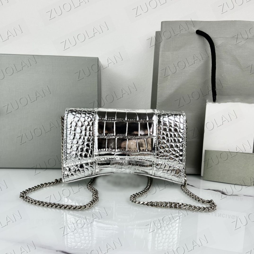 19cm Silver Crocodile Silver