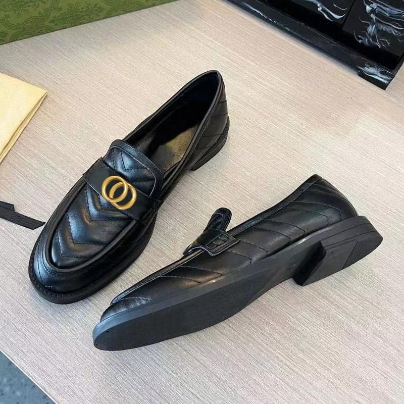 Black + vestido sapatos