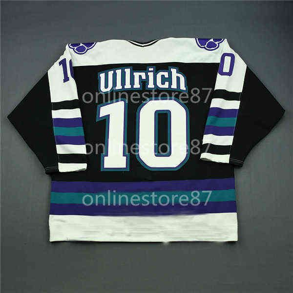 10 Mike Ullrich