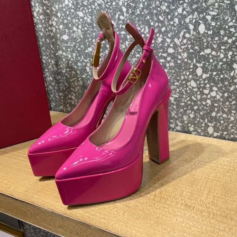 Pink pointed toe 15.5CM