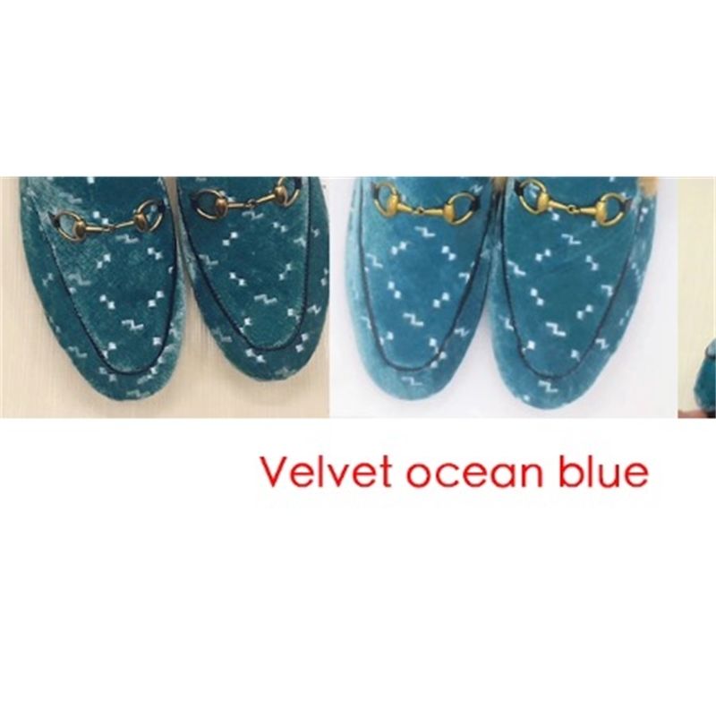 Velours bleu océan