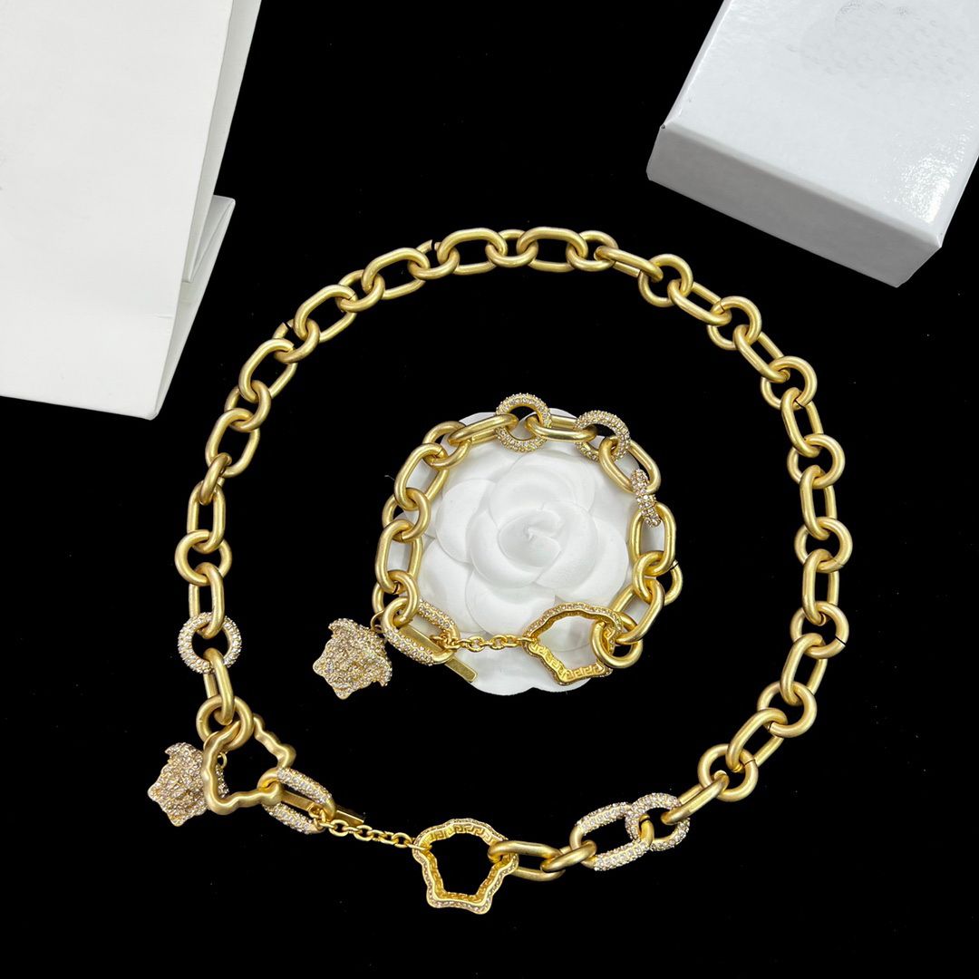 2pcs- 95 necklace bracelet