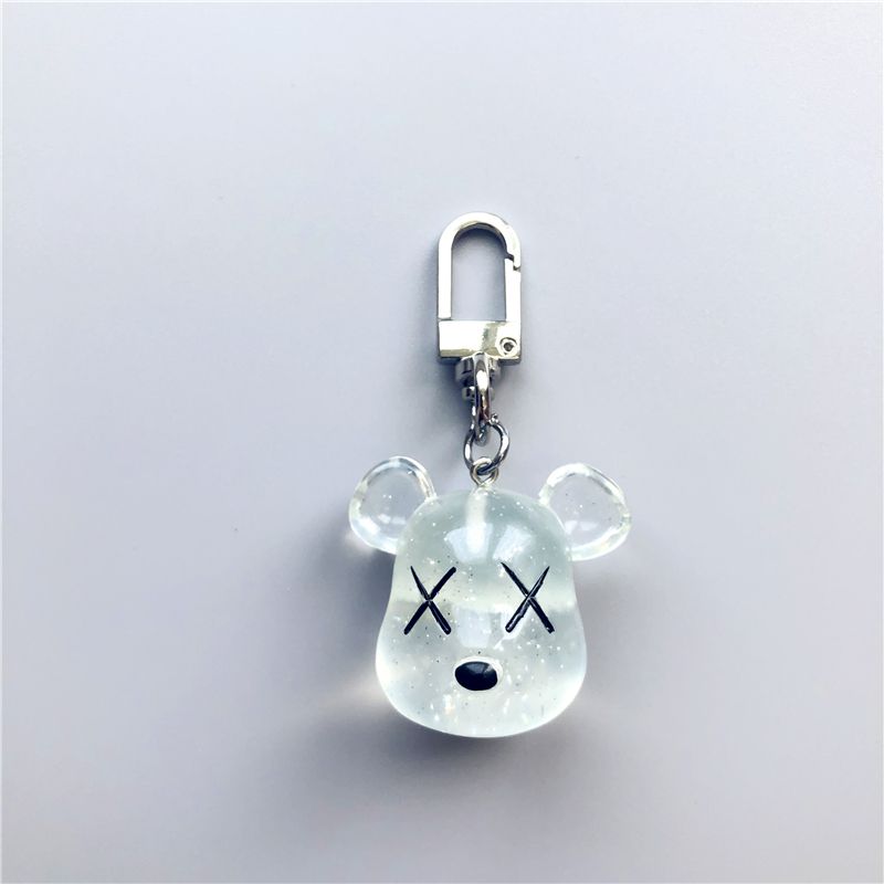 Pendentif d'ours violent transparent blanc