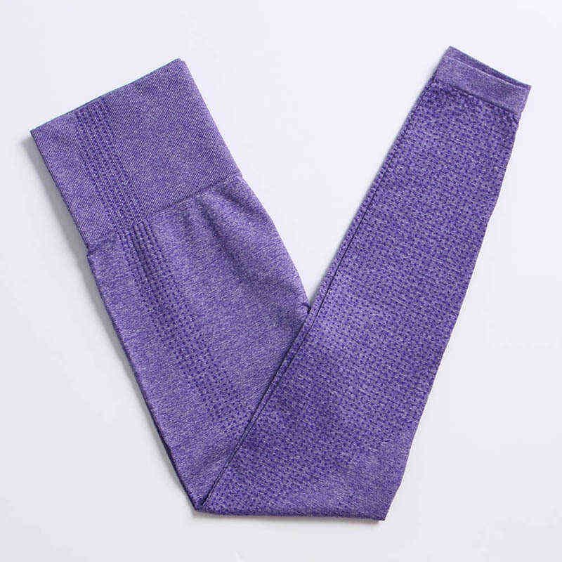 pantalon violet.