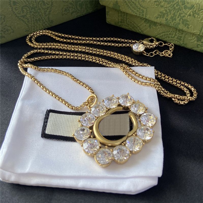 Necklace/With box