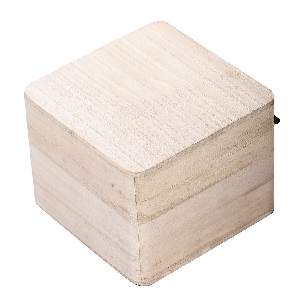 Opakowanie drewniane pudełko.
