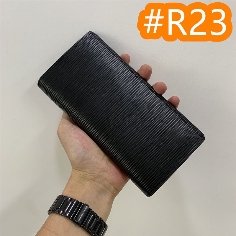 #r23 Ep1 Leather Fold