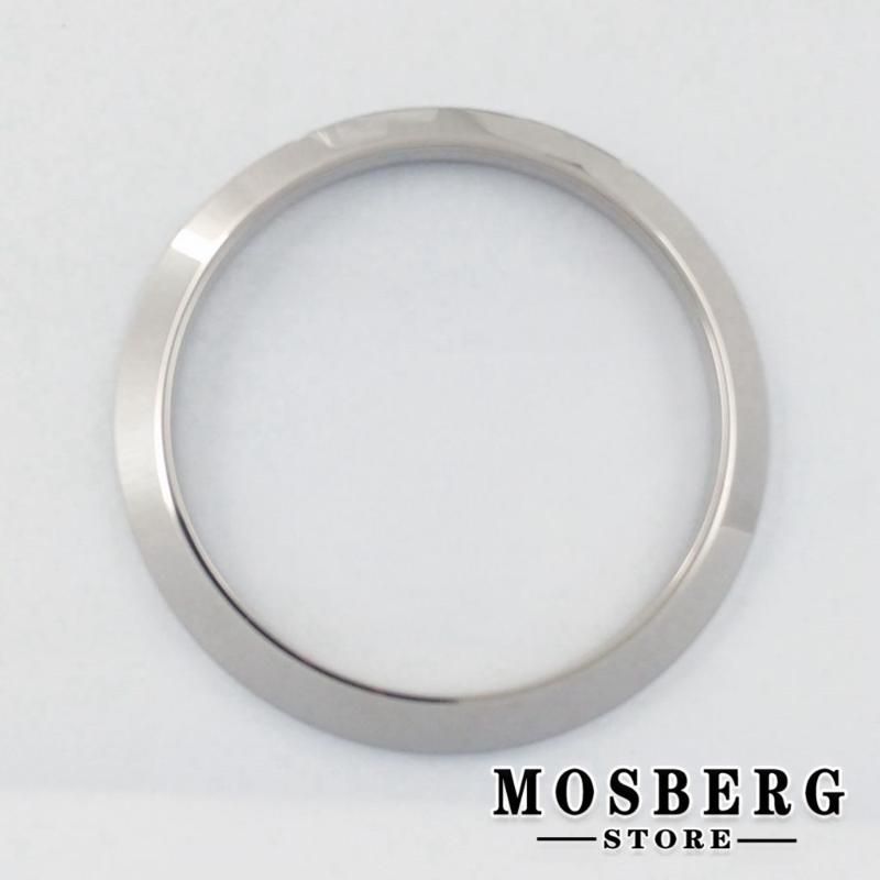 Silver 1 39mm x 32,3mm