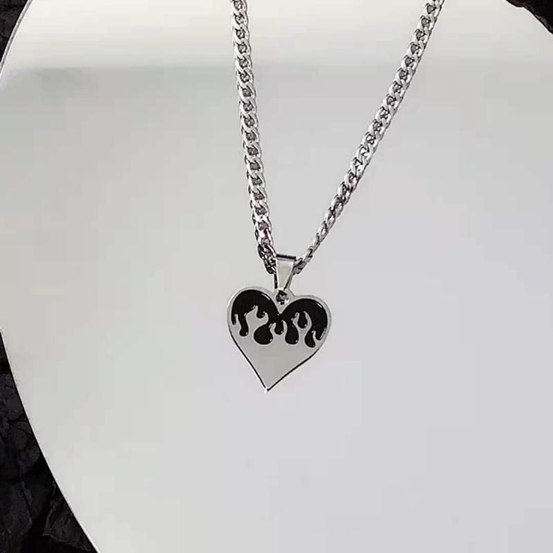 Collier de couple en acier titane avec pendentif classique, cadeau de Saint-Valentin à la mode, ras du cou pour hommes et femmes, bijoux_voghion.com