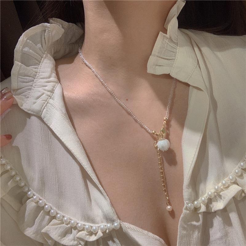 Colliers pendentifs Kawaii Cristal Fleur Bourgeon Collier de perles Doux et mignon Chaîne de clavicule sauvage Tempérament simple_voghion.com