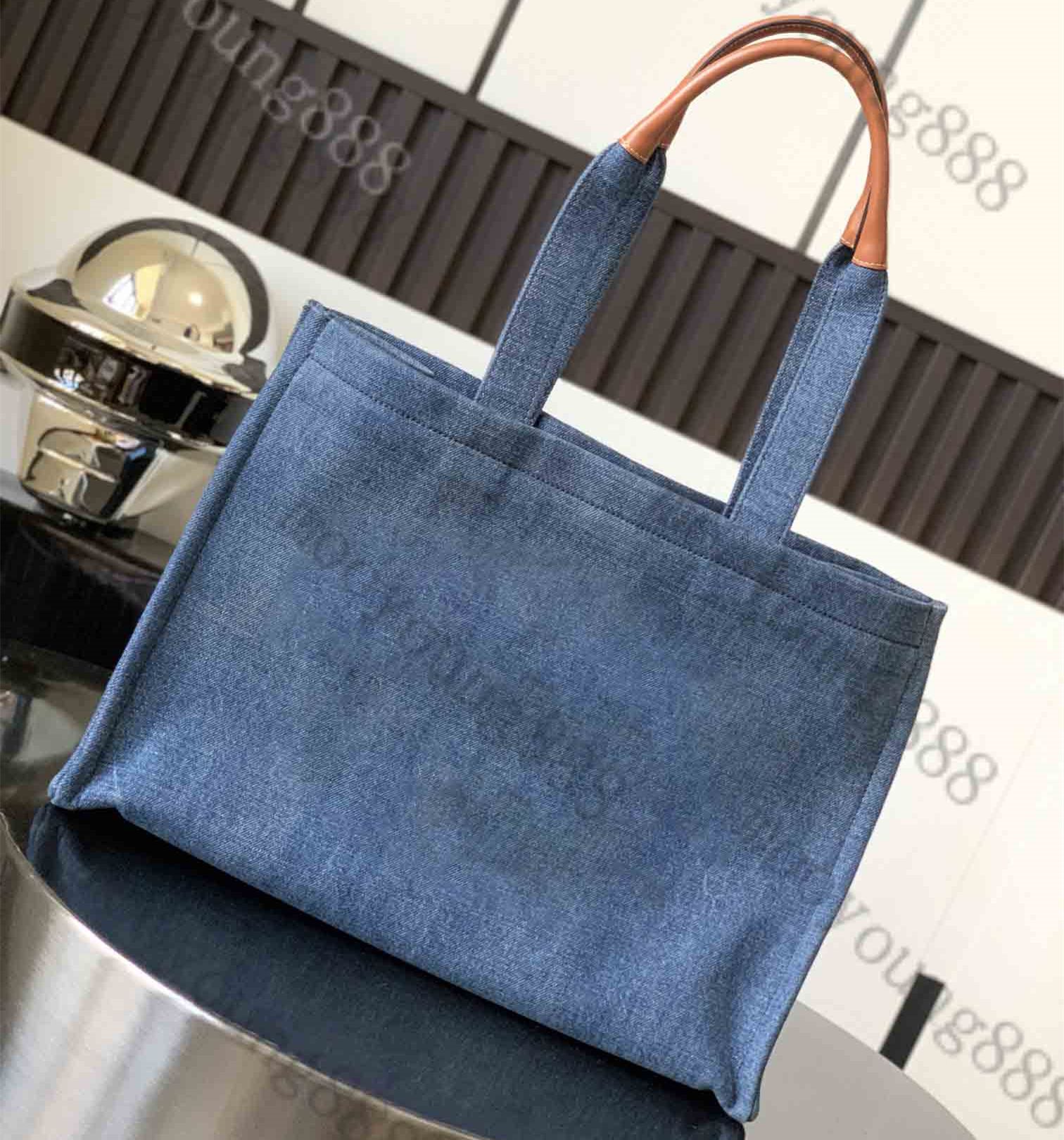 Blue (Store:mooyoung888)