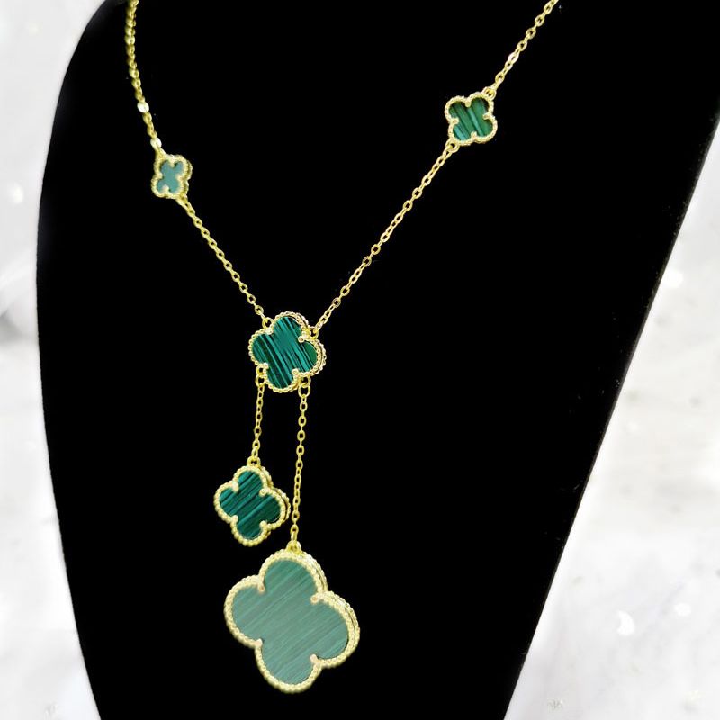 gold machalite necklace