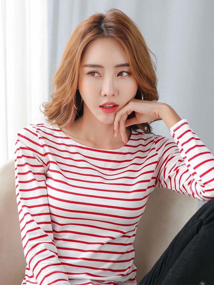 Stripe rouge top blanche