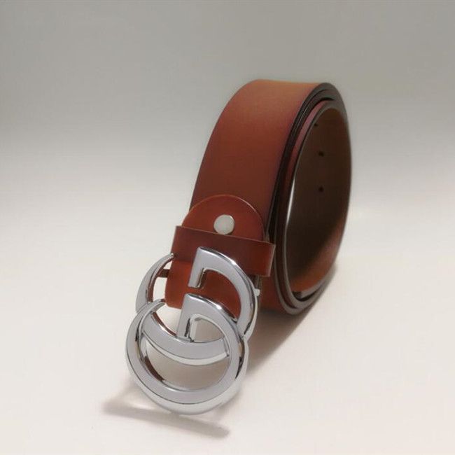 Silver buckle + brown belt