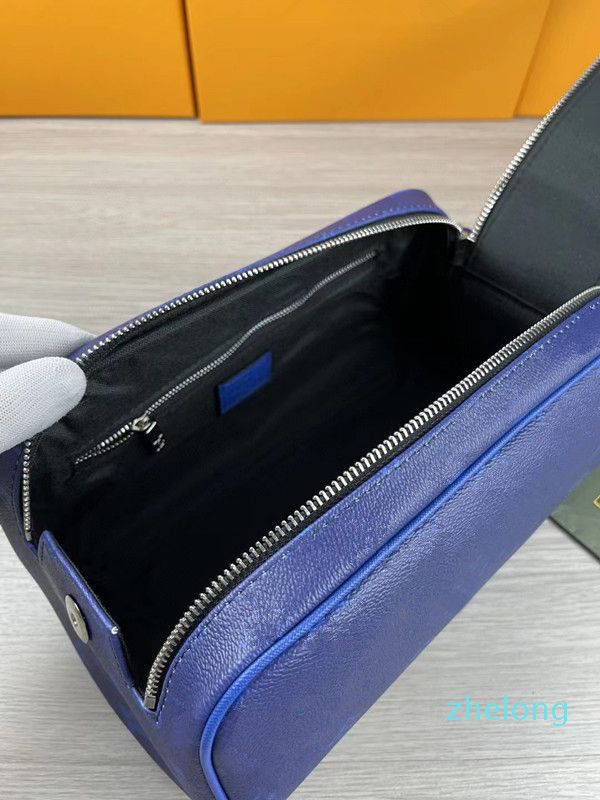 Luxury Designer Bags Men Travelling Toilet Bag Fashion Design Women Wash Bag  Large Capacity Cosmetic Bags Makeup Toiletry Bag Pouch From Lrjandy2,  $16.91