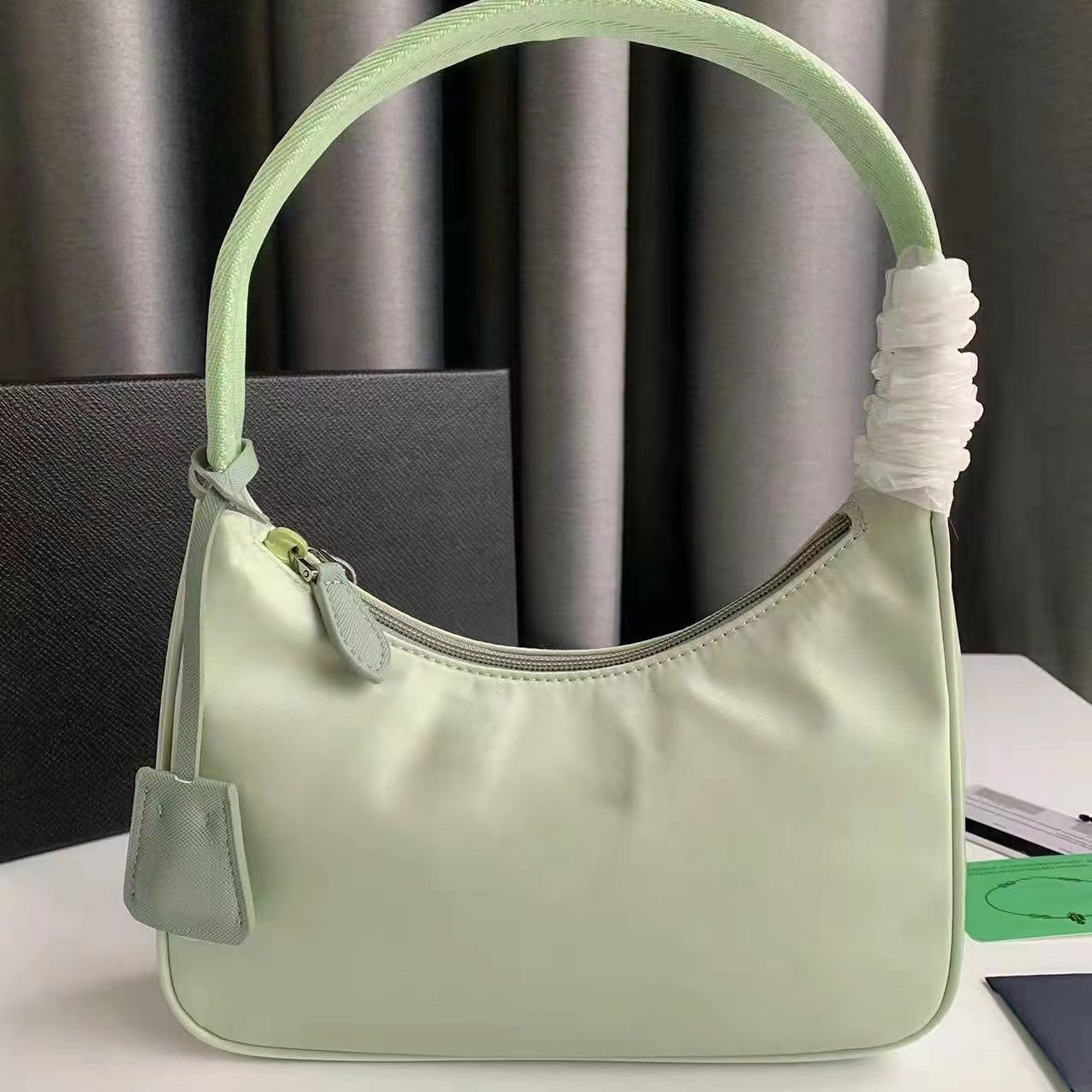 canvas hobo light light green