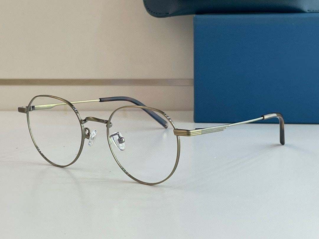 Gray frame optical lenses