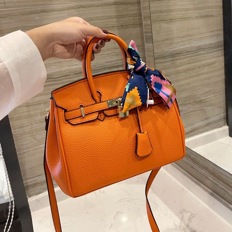 Orange with logo 25cm