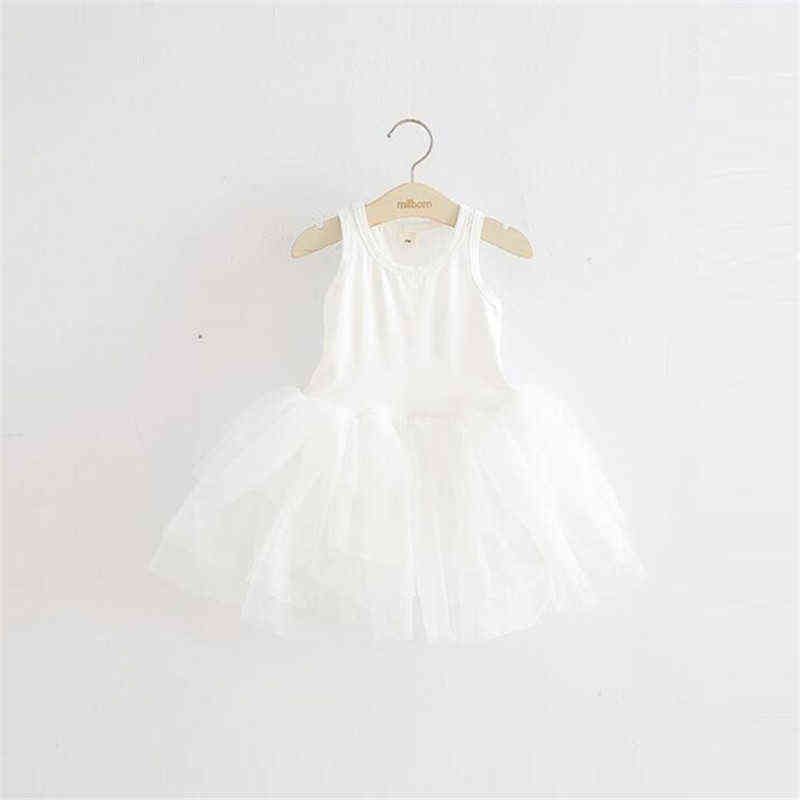 Robe de fille blanche