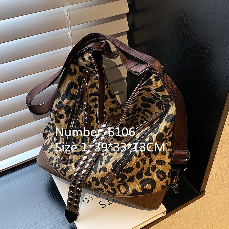 Brown1-leopard-6106