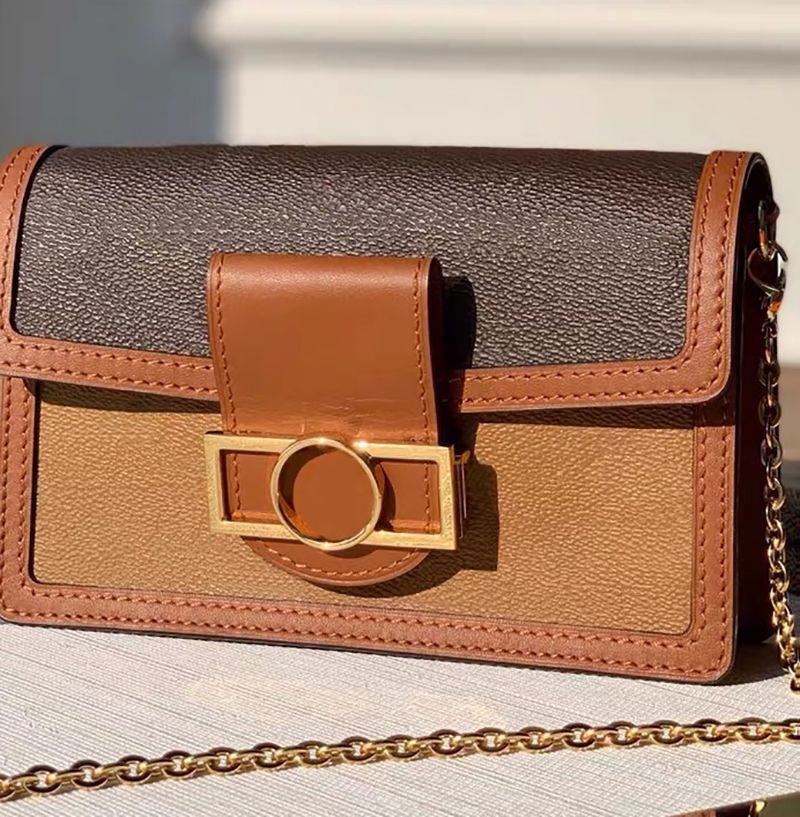 Women Favorite Mini Dauphine Chain Bag Geniune Leather Crossbody Bag  Reverse Print Shoulder Bags Wallet Woc Purses Vintage Clutches 68476 From  Newbag555, $36.9