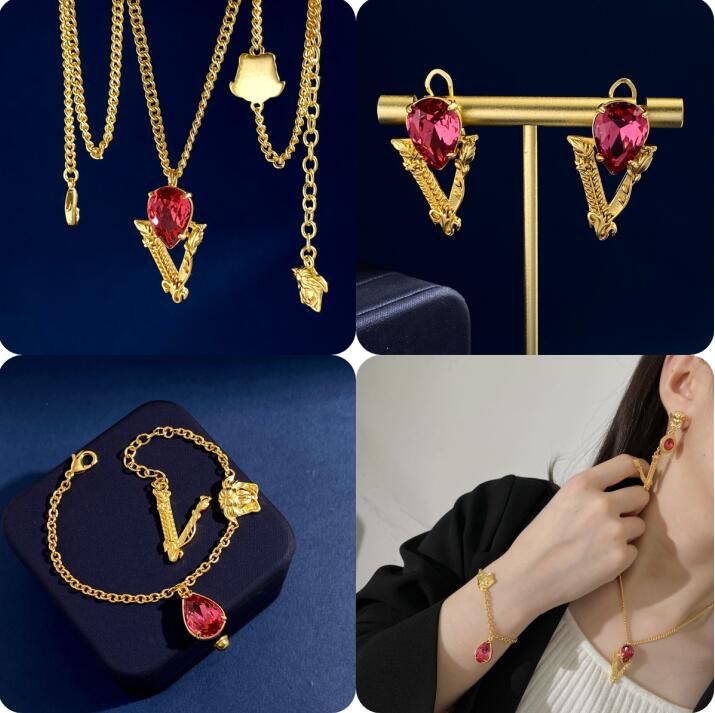 3pcs--105 necklace bracelet earring